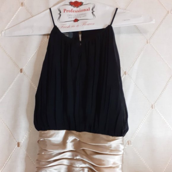 Dressbarn Collections NWT Size 4 - Picture 2 of 8